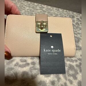 Kate Spade Beige Leather Turnlock Wallet